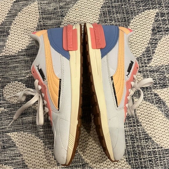 Colorful Puma 7.5 Women’s Sneakers Pink Purple White Orange Pastel Bright - Picture 3 of 6